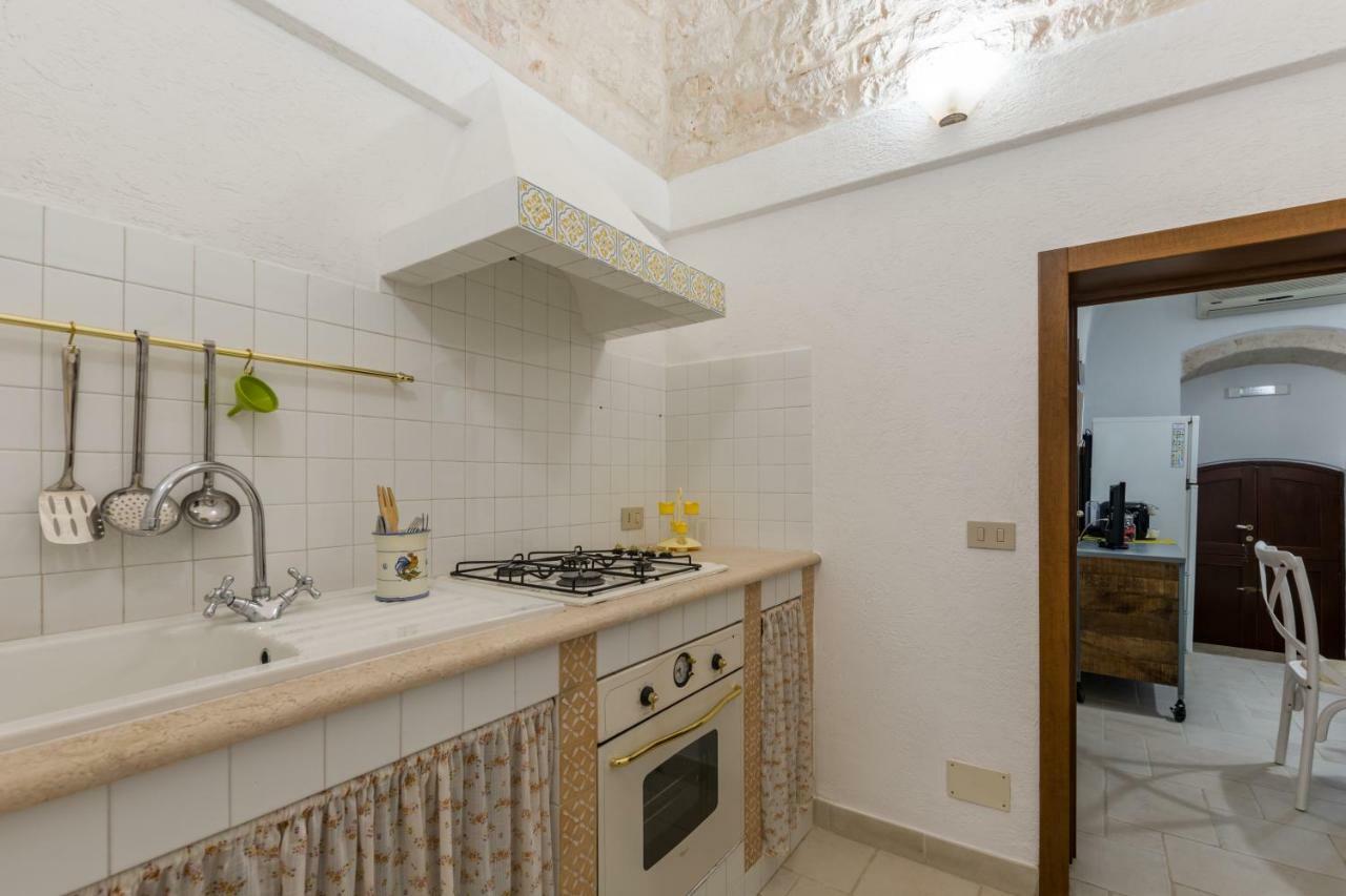 Dimora Zafferano - Guest House Ostuni Buitenkant foto