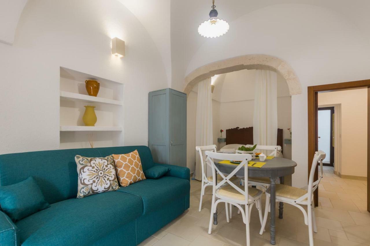 Dimora Zafferano - Guest House Ostuni Buitenkant foto