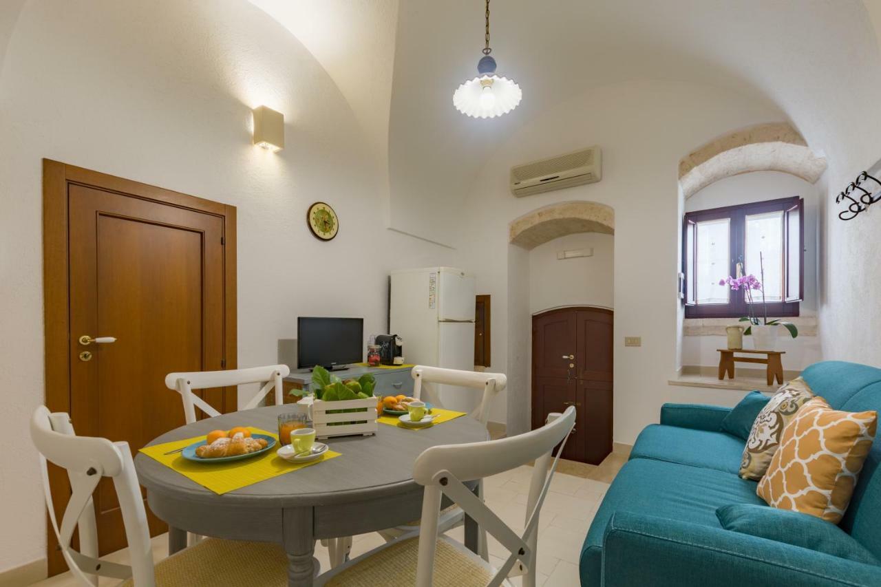 Dimora Zafferano - Guest House Ostuni Buitenkant foto